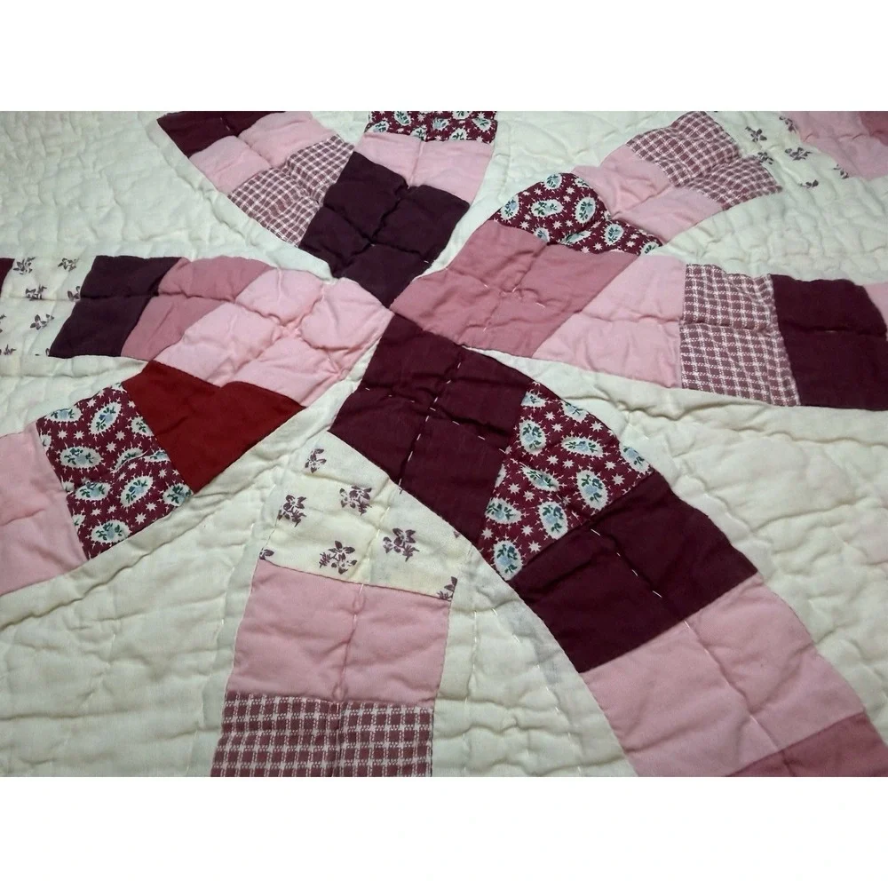 VINTAGE Queen Size DOUBLE WEDDING RING Pink Red QUILT Handmade 84